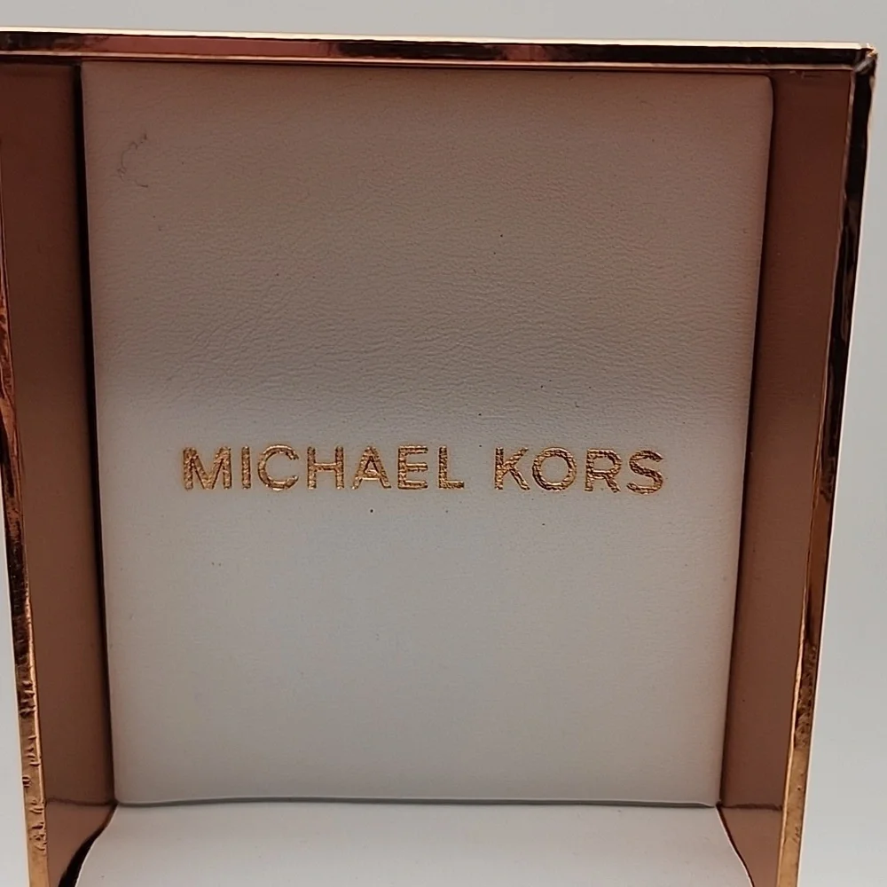 Michael Kors‎ Rose Gold Tone Heart Necklace and Earrings Set